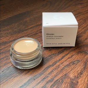 Glossier Stretch Concealer in G9